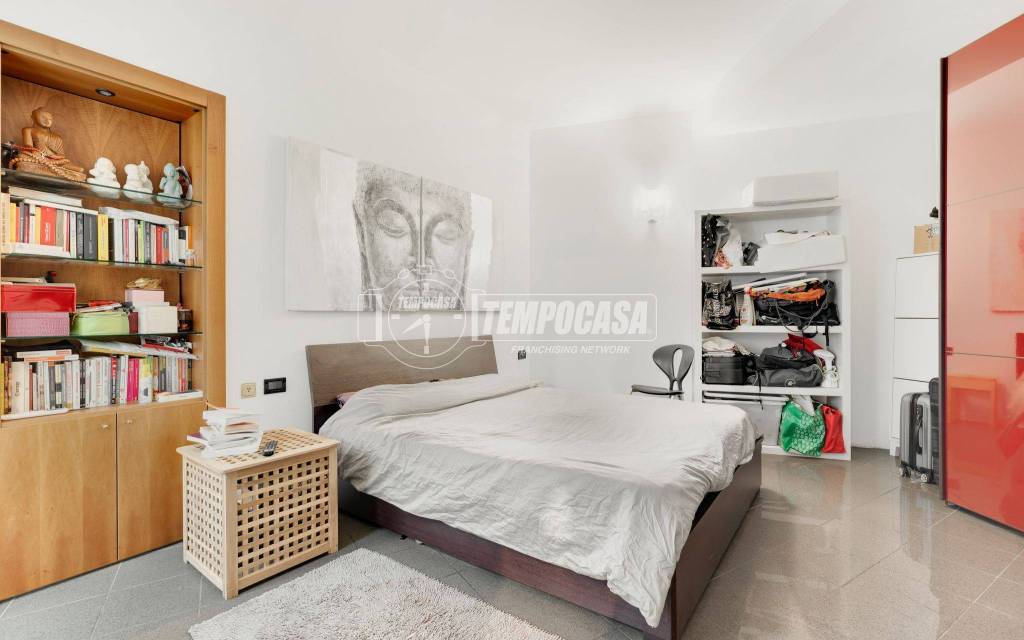 appartamento in vendita a Milano in zona XXII Marzo