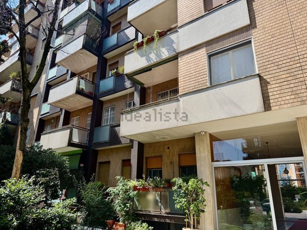 appartamento in vendita a Milano in zona San Siro