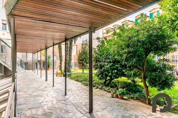 appartamento in vendita a Milano in zona Solari