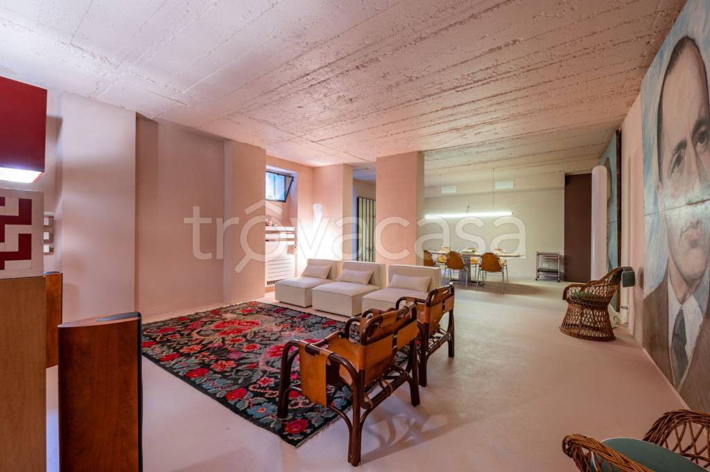 appartamento in vendita a Milano in zona Città Studi