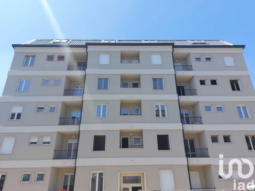 appartamento in vendita a Milano in zona San Siro