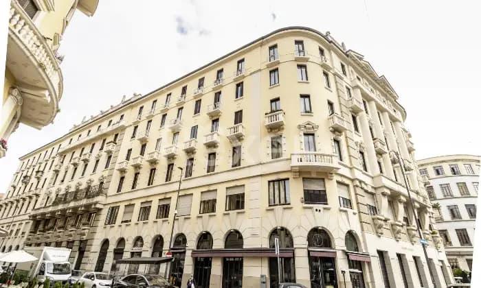 appartamento in vendita a Milano in zona Brera