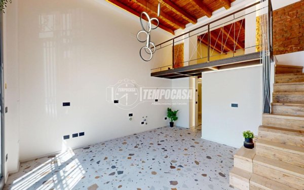 appartamento in vendita a Milano in zona Loreto