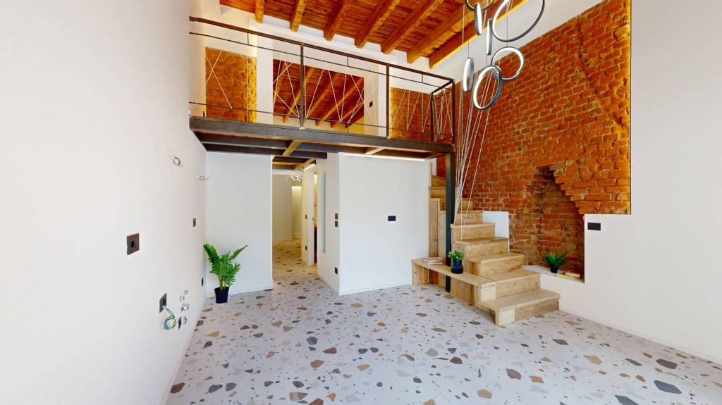 appartamento in vendita a Milano in zona Loreto