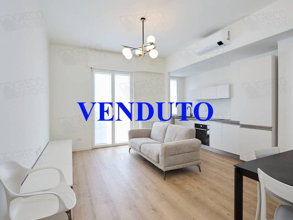 appartamento in vendita a Milano in zona Greco