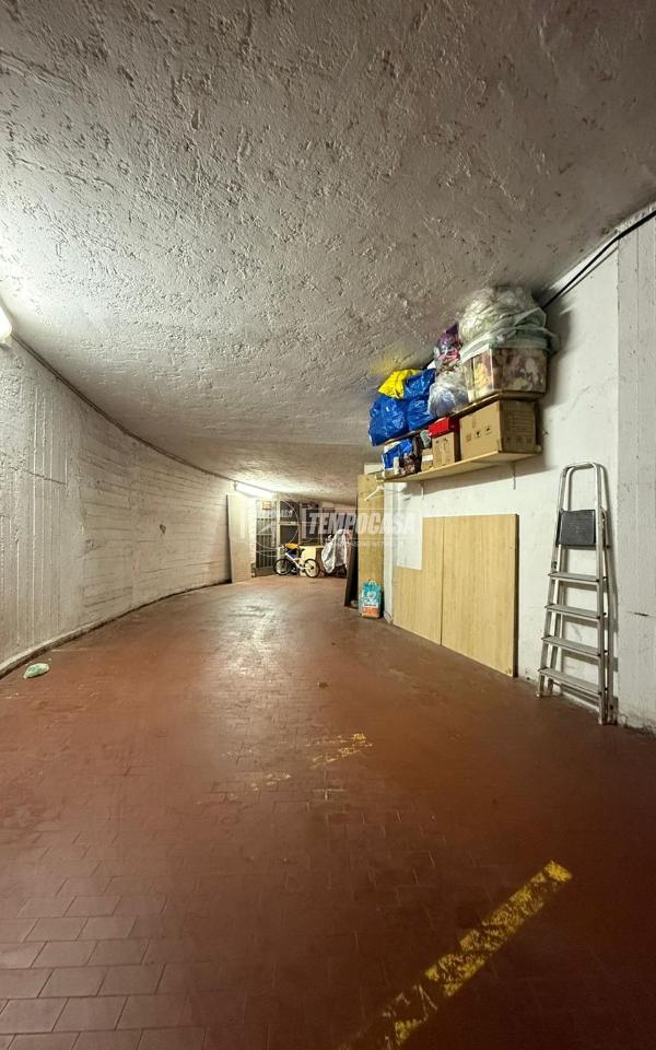 locale di sgombero in vendita a Milano in zona Maggiolina