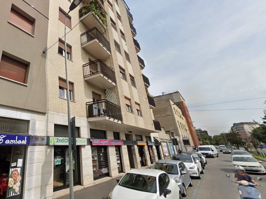 appartamento in vendita a Milano in zona Isola