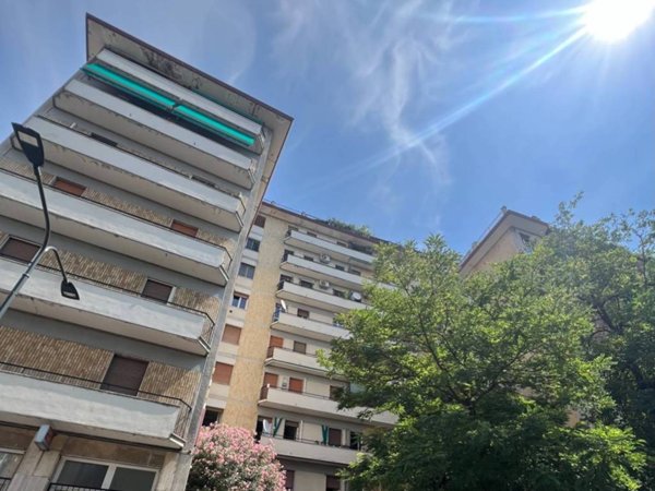 appartamento in vendita a Milano in zona Il Portello