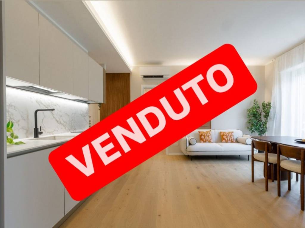 appartamento in vendita a Milano in zona Città Studi