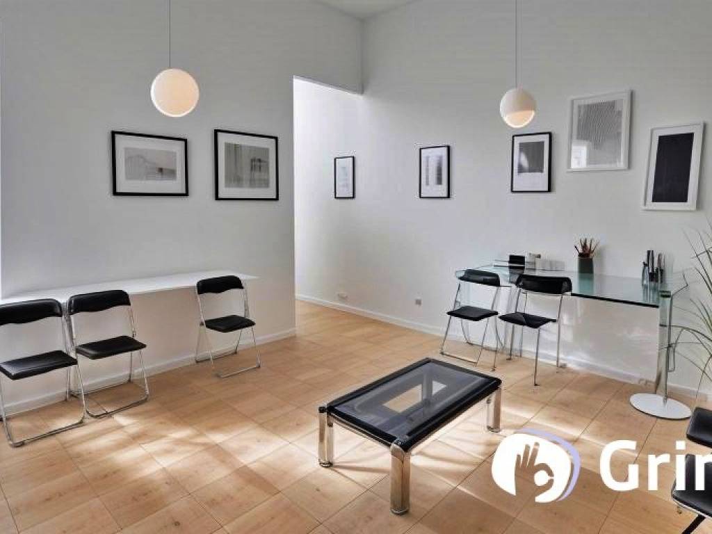 ufficio in vendita a Milano in zona Porta Romana