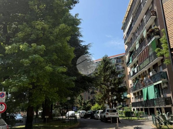 appartamento in vendita a Milano in zona Rogoredo