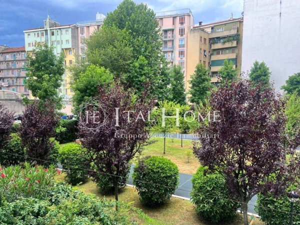 appartamento in vendita a Milano in zona Il Portello