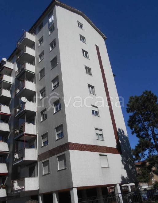appartamento in vendita a Milano in zona Piazzale Lodi