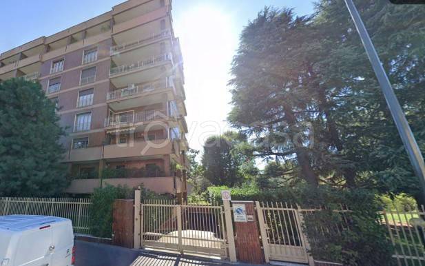appartamento in vendita a Milano in zona Piazzale Lodi