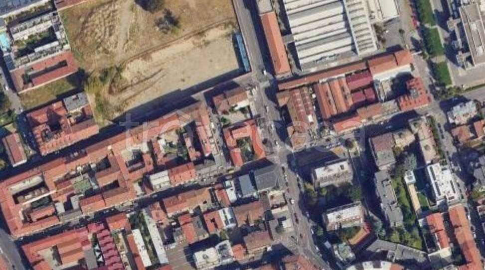 appartamento in vendita a Milano in zona Bovisa