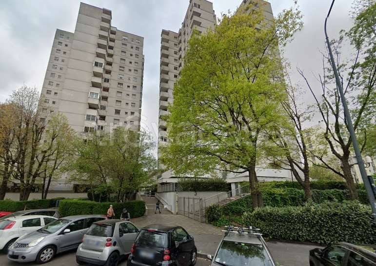 appartamento in vendita a Milano in zona Gratosoglio