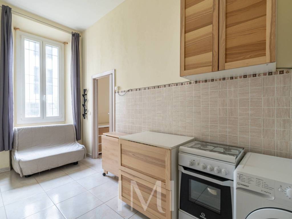 appartamento in vendita a Milano in zona Famagosta