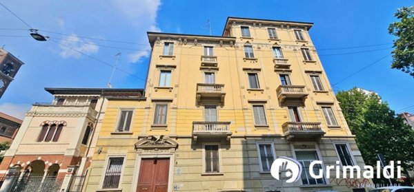 appartamento in vendita a Milano in zona Bocconi