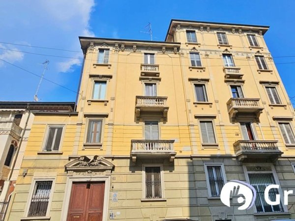 appartamento in vendita a Milano in zona Bocconi