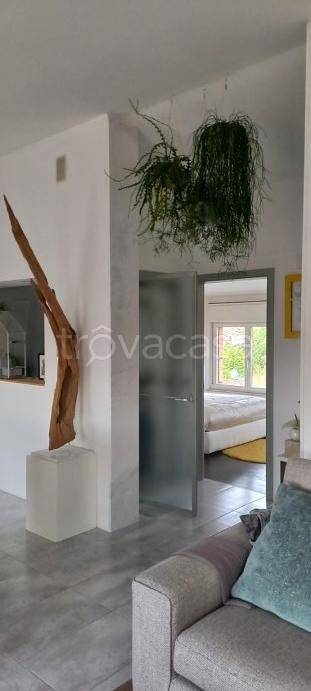 appartamento in vendita a Milano in zona Gorla