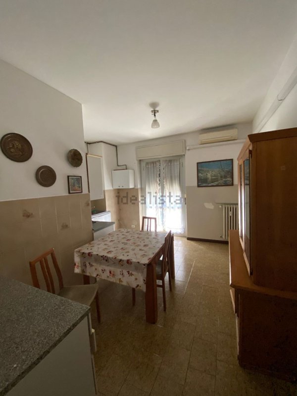appartamento in vendita a Milano in zona Baggio