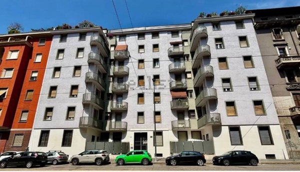 appartamento in vendita a Milano in zona Centro Direzionale