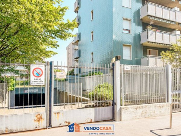 locale di sgombero in vendita a Milano in zona Barona