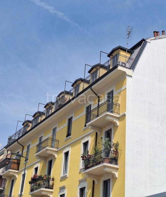 appartamento in vendita a Milano in zona Isola