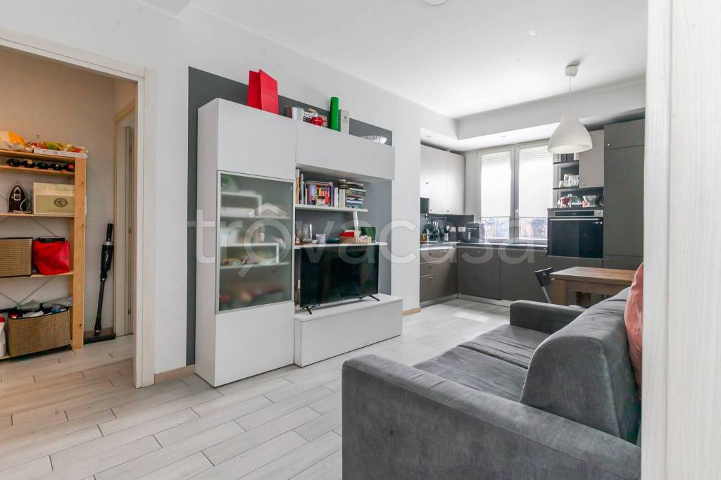 appartamento in vendita a Milano in zona Loreto