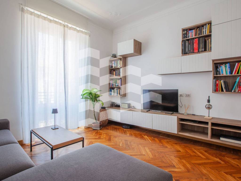 appartamento in vendita a Milano in zona Città Studi