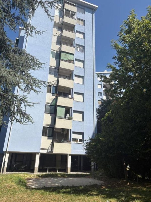 appartamento in vendita a Milano in zona San Cristoforo