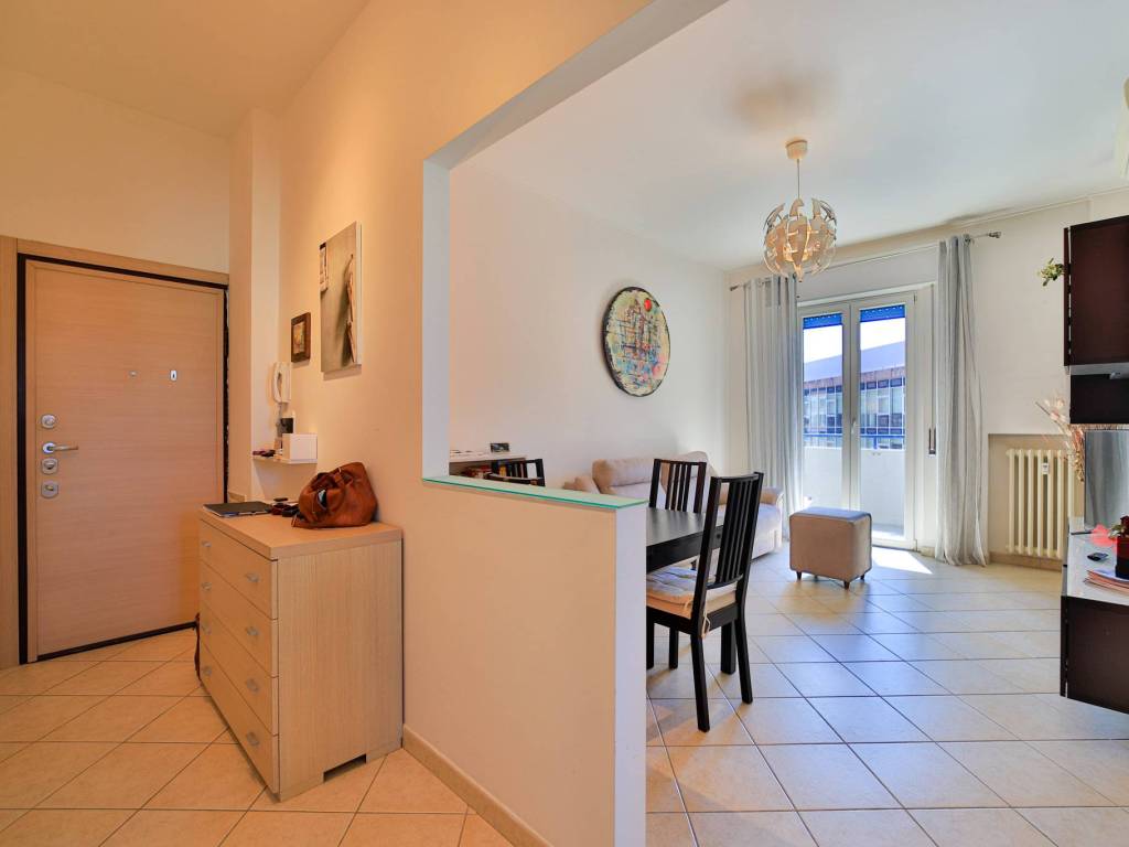 appartamento in vendita a Milano in zona Città Studi
