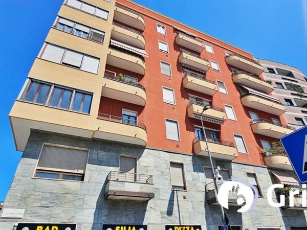appartamento in vendita a Milano in zona Barona