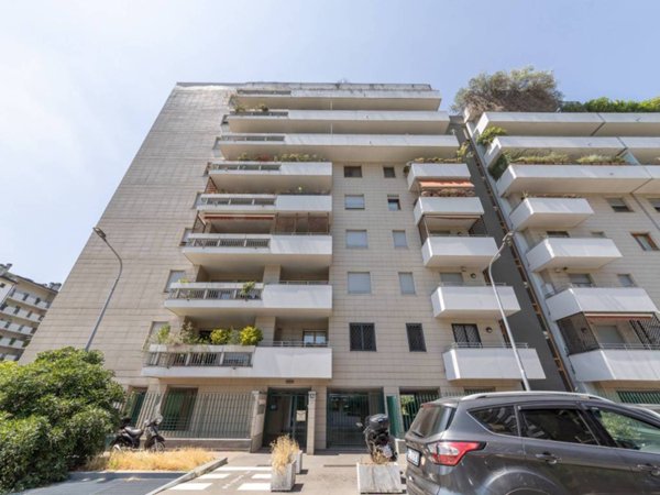 appartamento in vendita a Milano in zona Vigentino