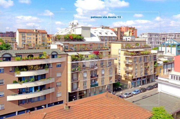 appartamento in vendita a Milano in zona Porta Nuova