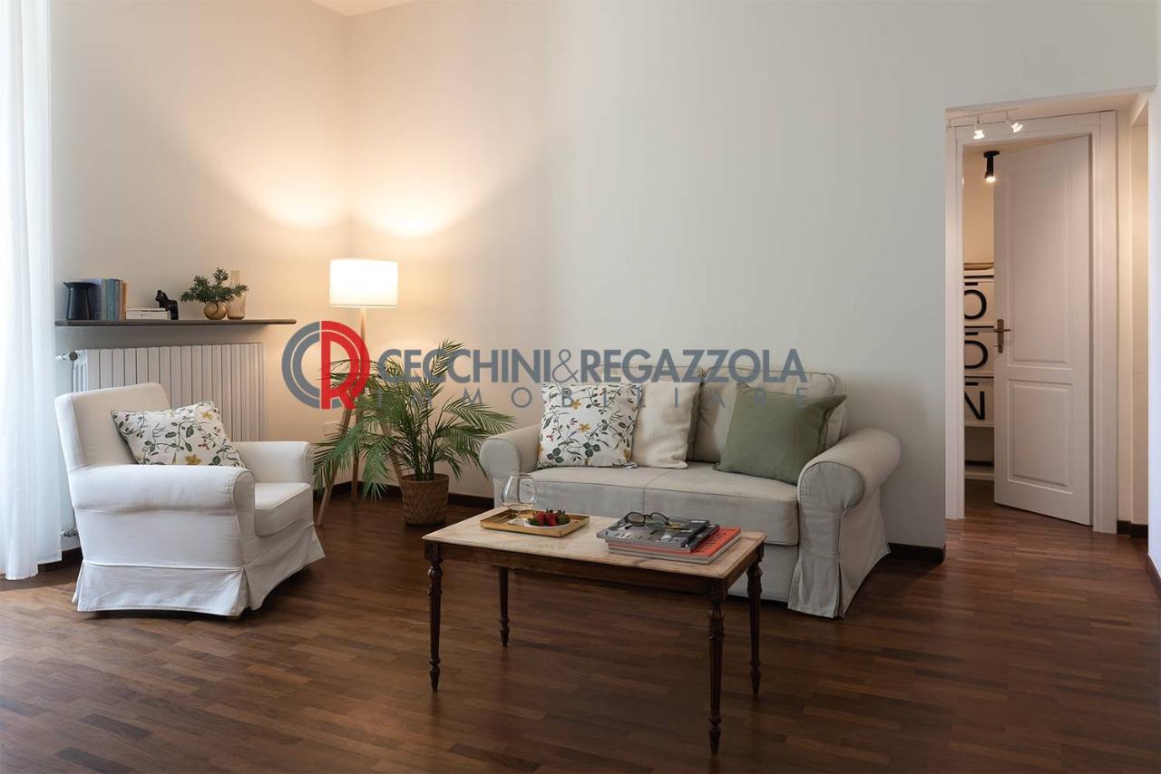 appartamento in vendita a Milano in zona Porta Garibaldi