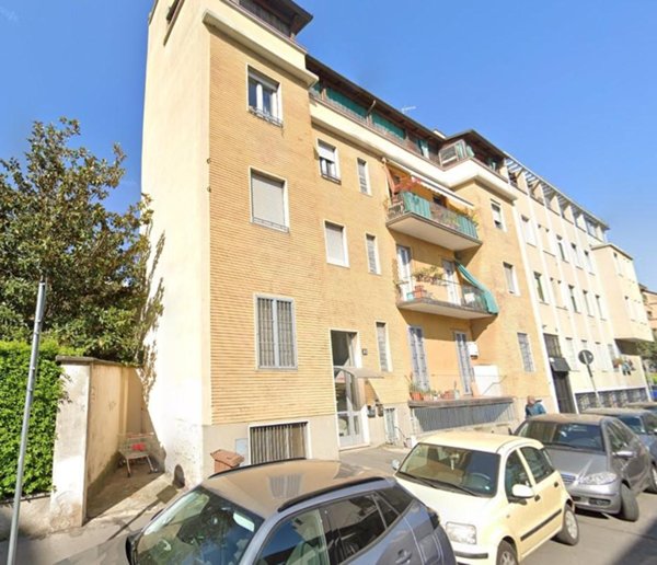 locale di sgombero in vendita a Milano