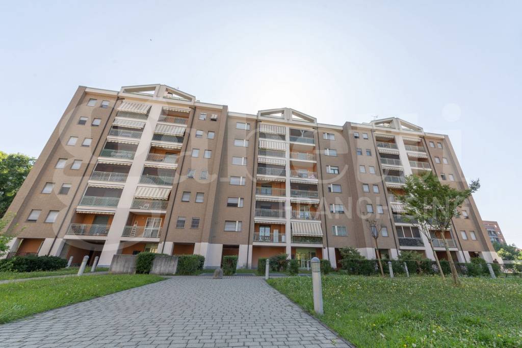 appartamento in vendita a Milano in zona Chiesa Rossa