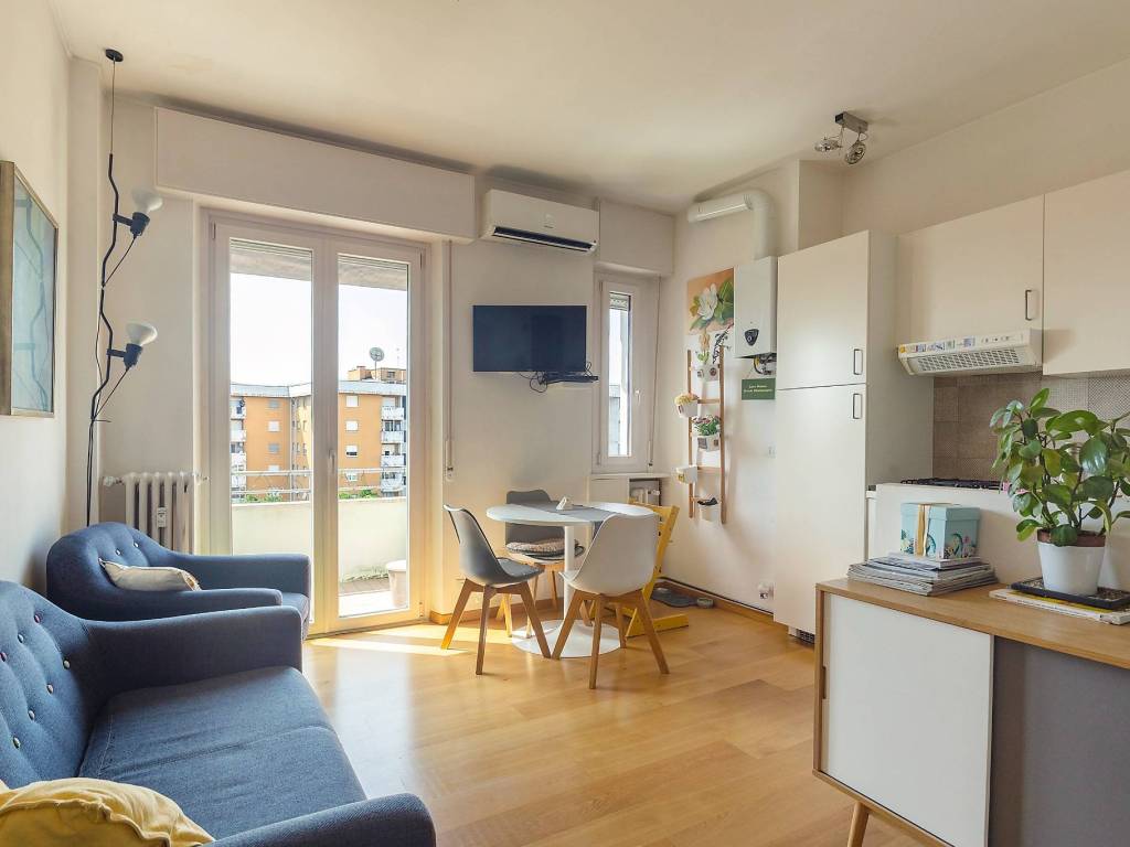 appartamento in vendita a Milano in zona San Cristoforo
