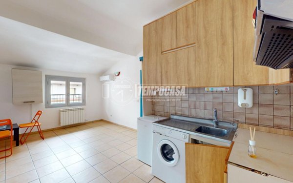 appartamento in vendita a Milano in zona Loreto
