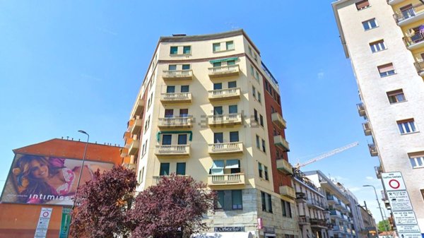 appartamento in vendita a Milano in zona Casoretto