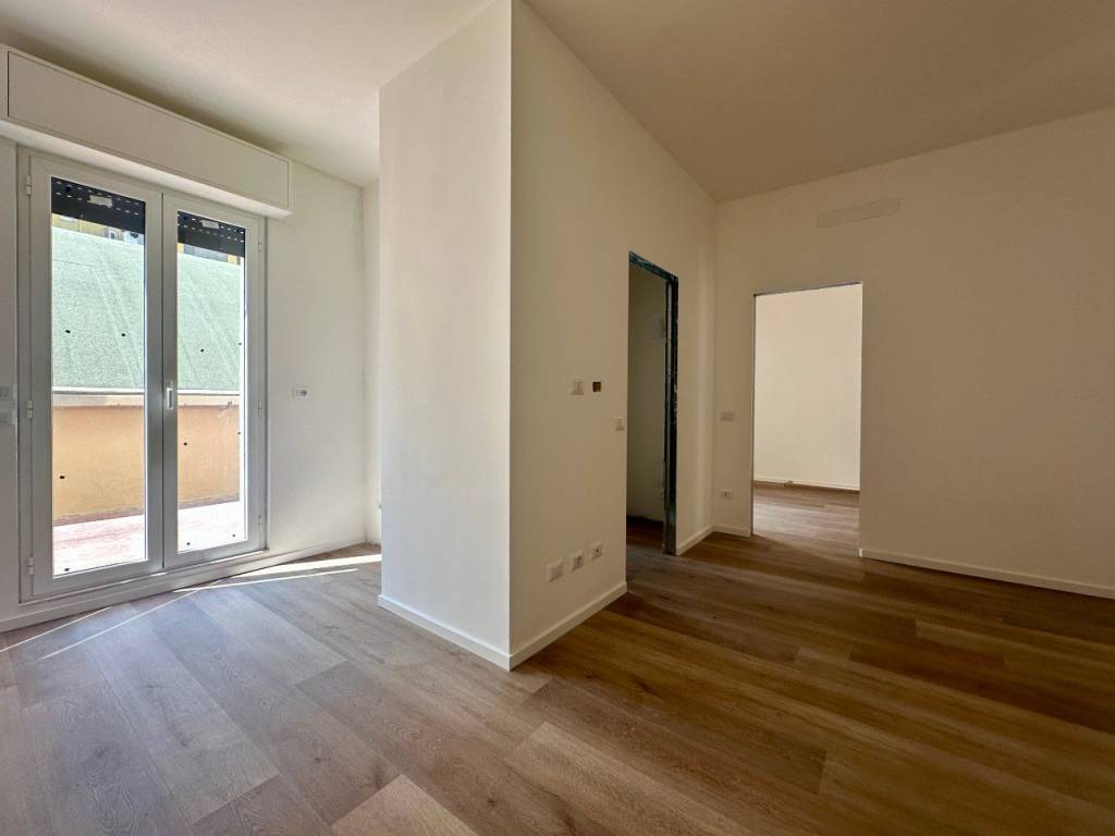 appartamento in vendita a Milano in zona Solari