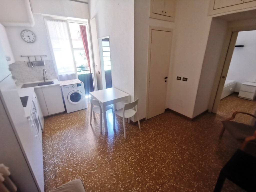 appartamento in vendita a Milano in zona Porta Genova