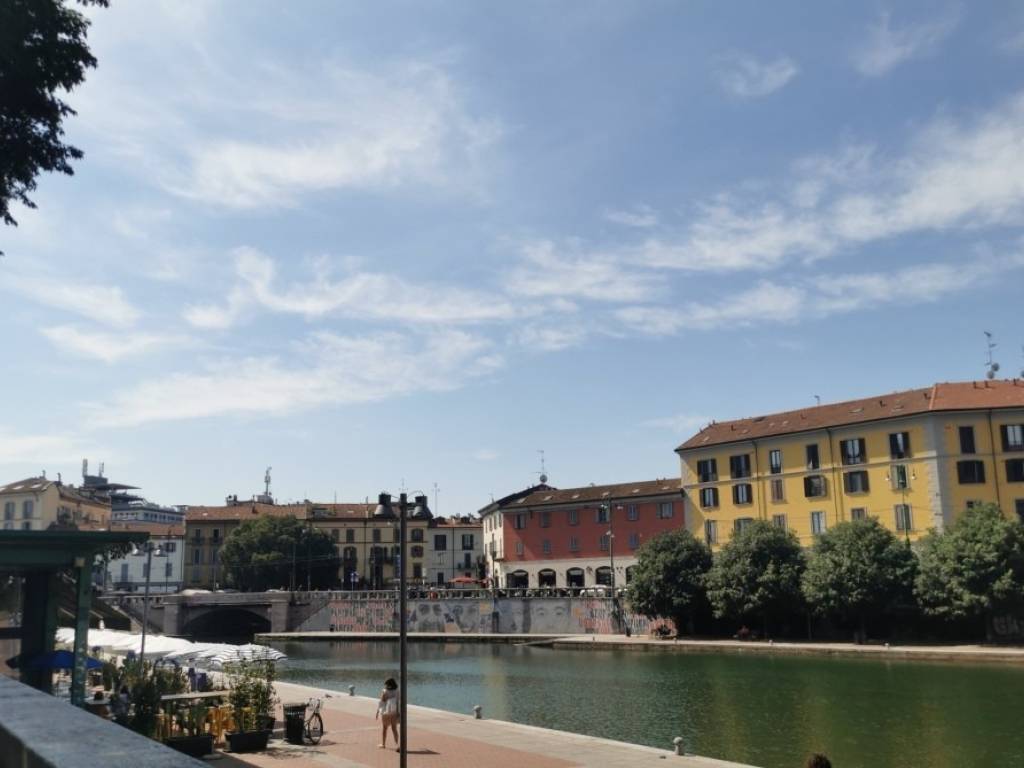 appartamento in vendita a Milano in zona Porta Genova