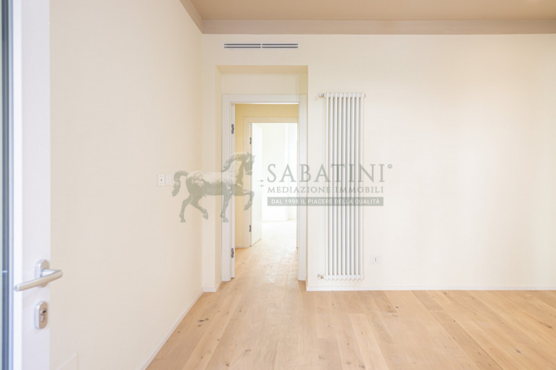 appartamento in vendita a Milano in zona Porta Garibaldi