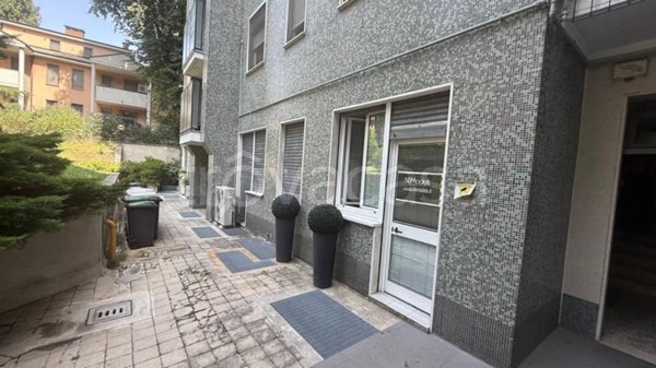 quadrivano in vendita a Milano in zona Vigentino