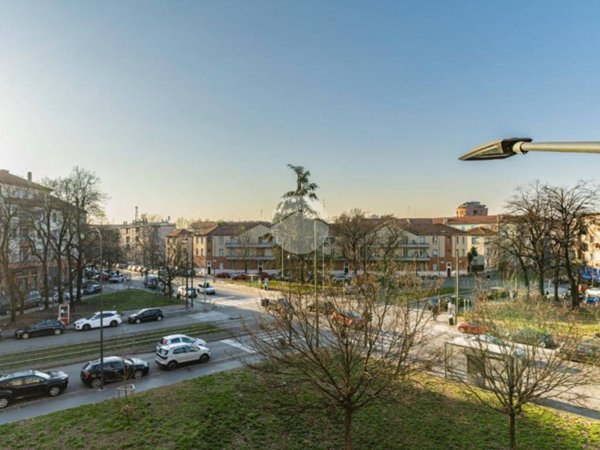 appartamento in vendita a Milano in zona Trenno
