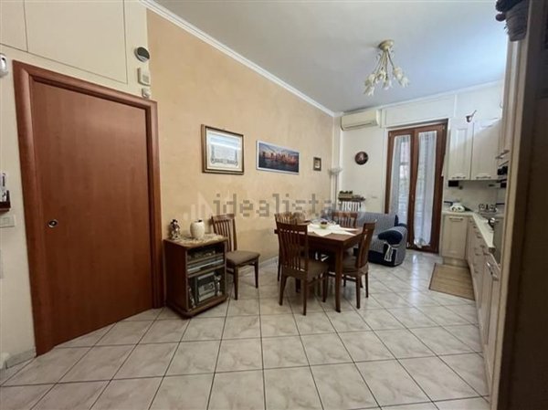 appartamento in vendita a Milano in zona Baggio