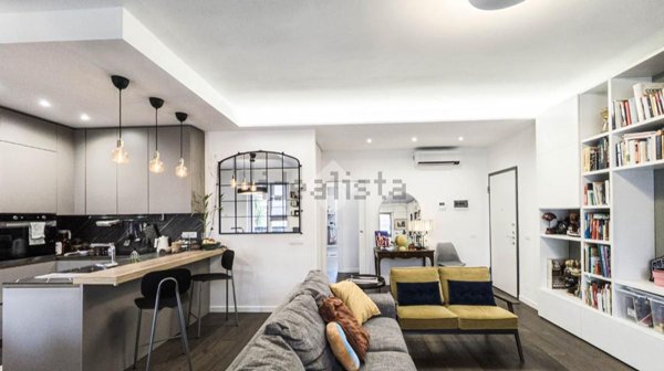 appartamento in vendita a Milano in zona Porta Vittoria