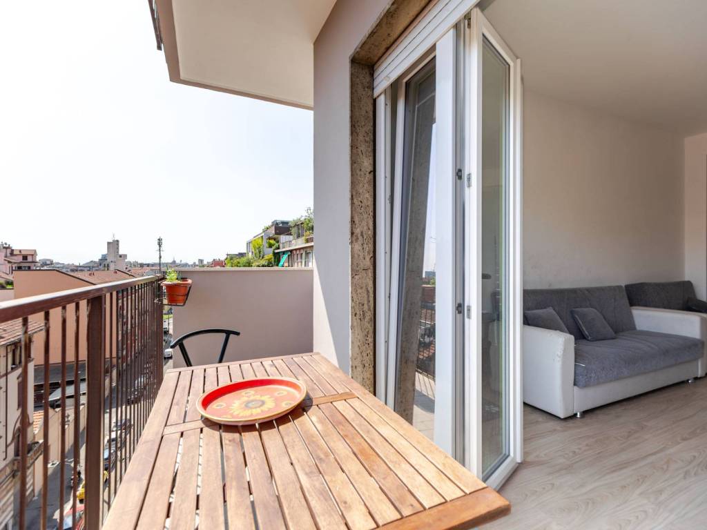 appartamento in vendita a Milano in zona Sempione